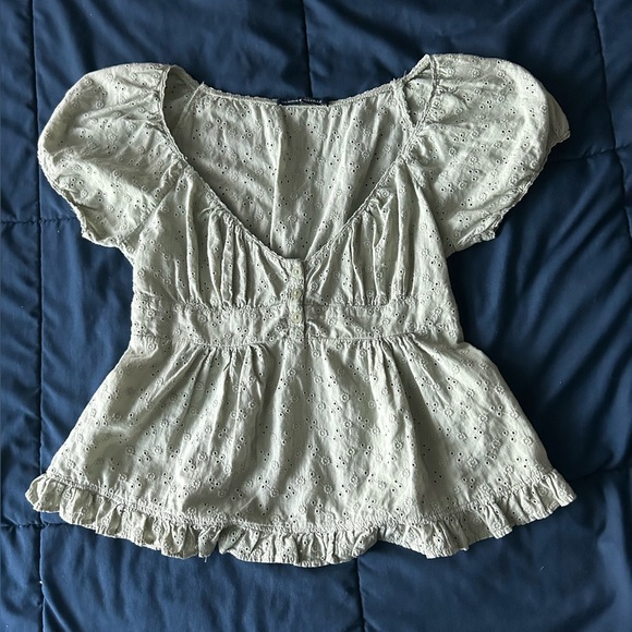 Brandy Melville Tops - BRANDY BABYDOLL TOP